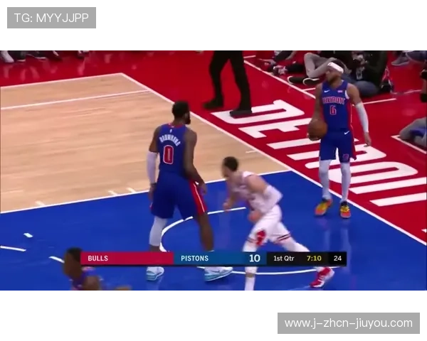 劳里弧顶三分稳稳入袋,猛龙在主场掌声如雷 劳里弧顶三分稳稳入袋,猛龙在主场掌声如雷